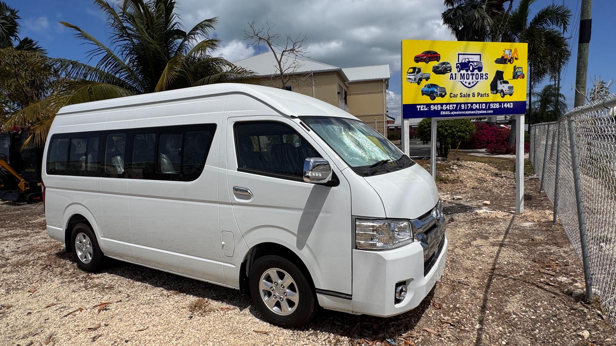 Joylong Bus HKL6540 RC – 16 seater bus 2025